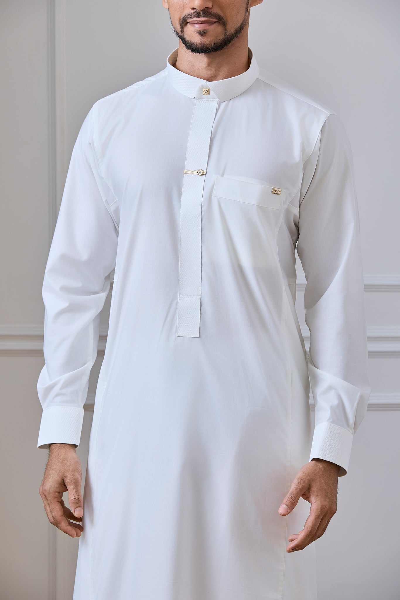Cream Regal Thobe with Gold Crystal Buttons & Printed Detailing | AN 2314