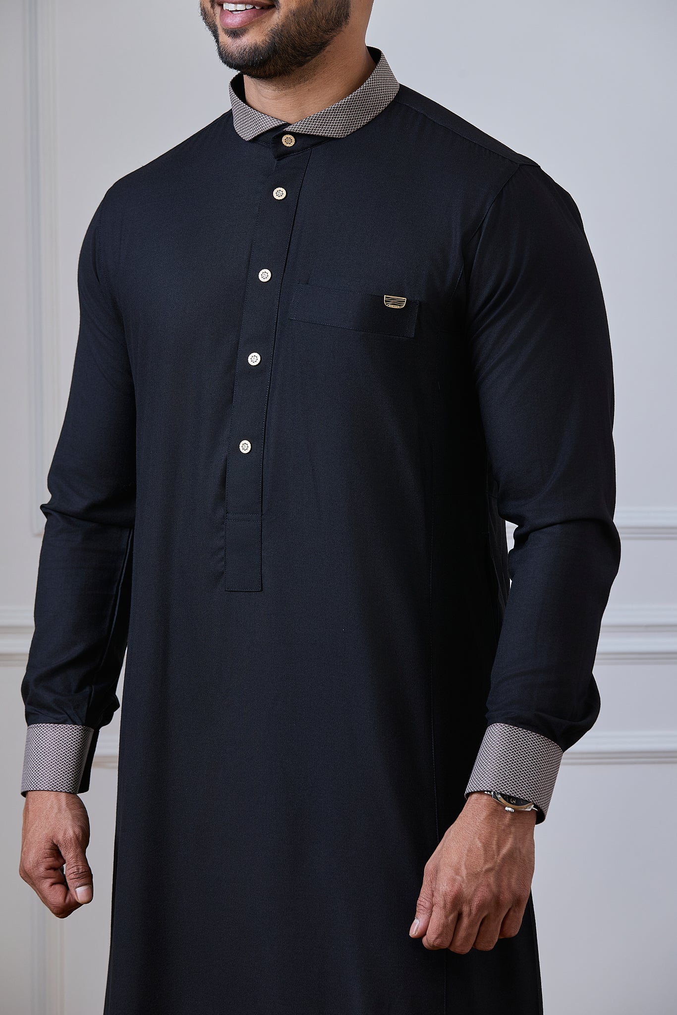 Black Mandarin Collar Thobe | AN 2455