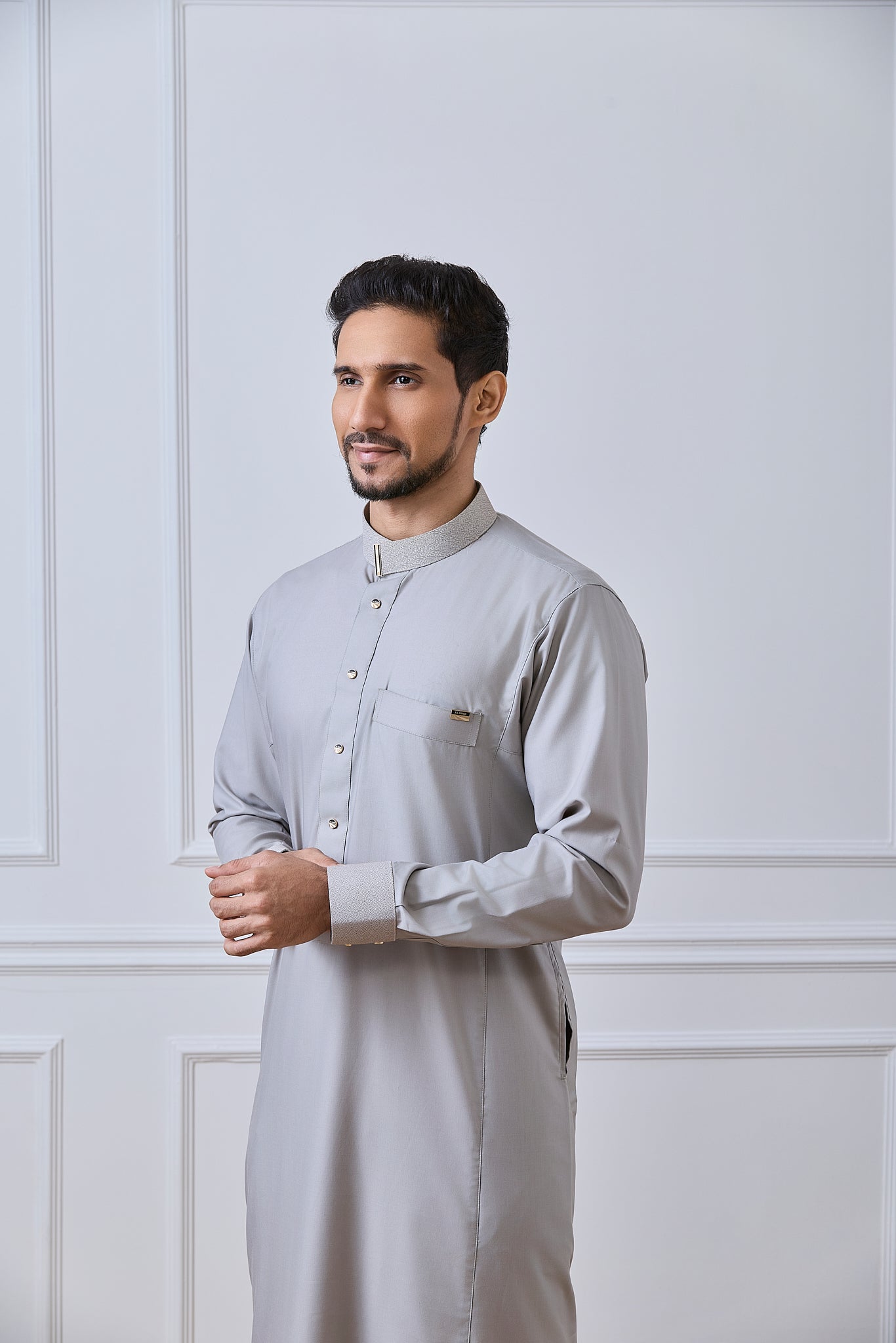 Grey Collar Thobe | AN 2308