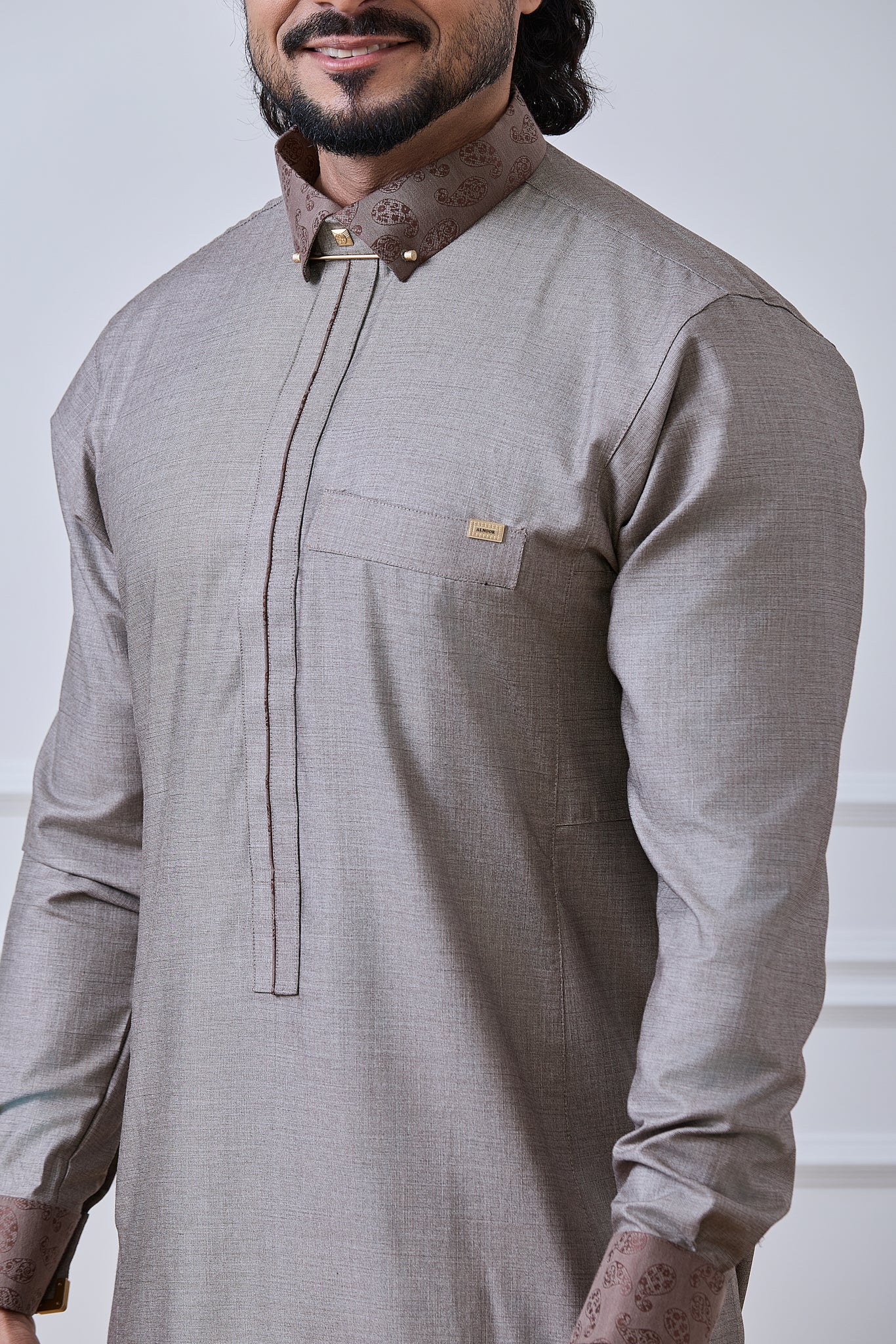 Paisley Jacquard Fabric Jubba for Men | AN 2320