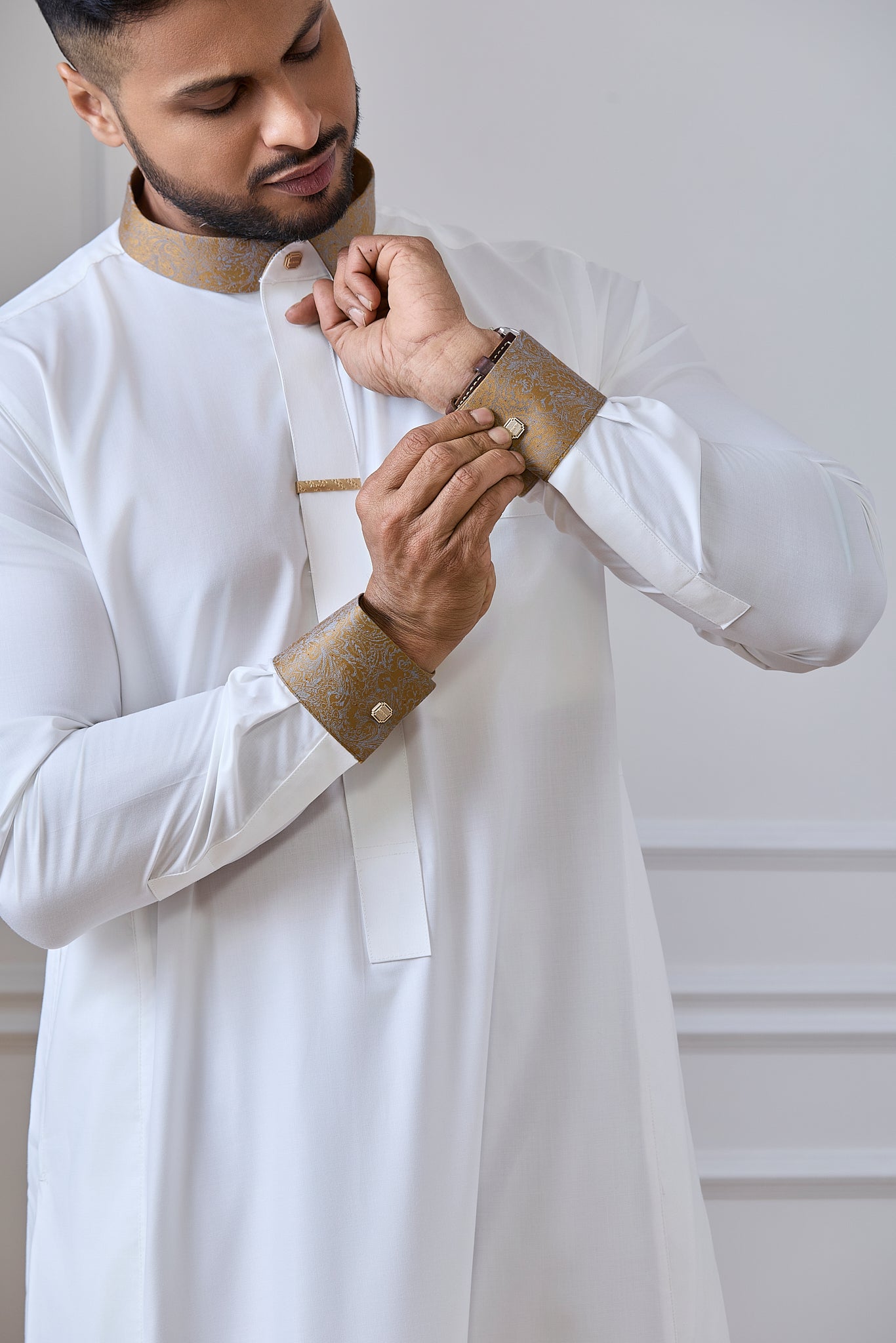Light Cream Arabic Dress for Men | AN 2315