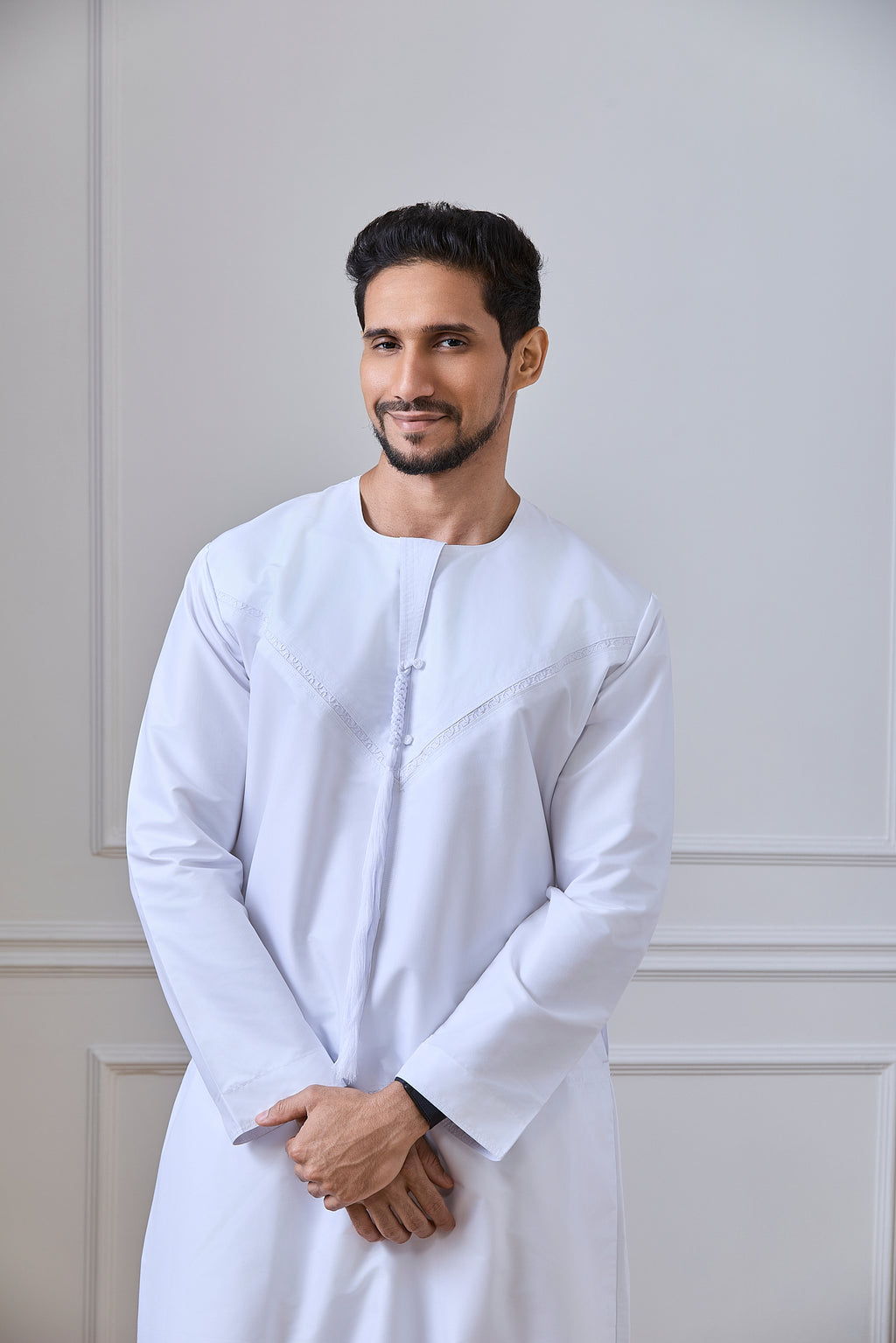 White Pleated Emirati Thobe | AN 2298