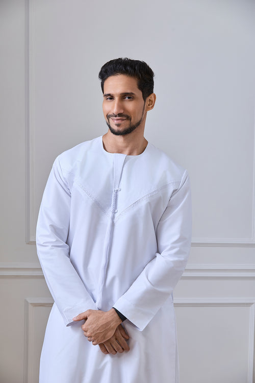 White Pleated Emirati Thobe | AN 2298