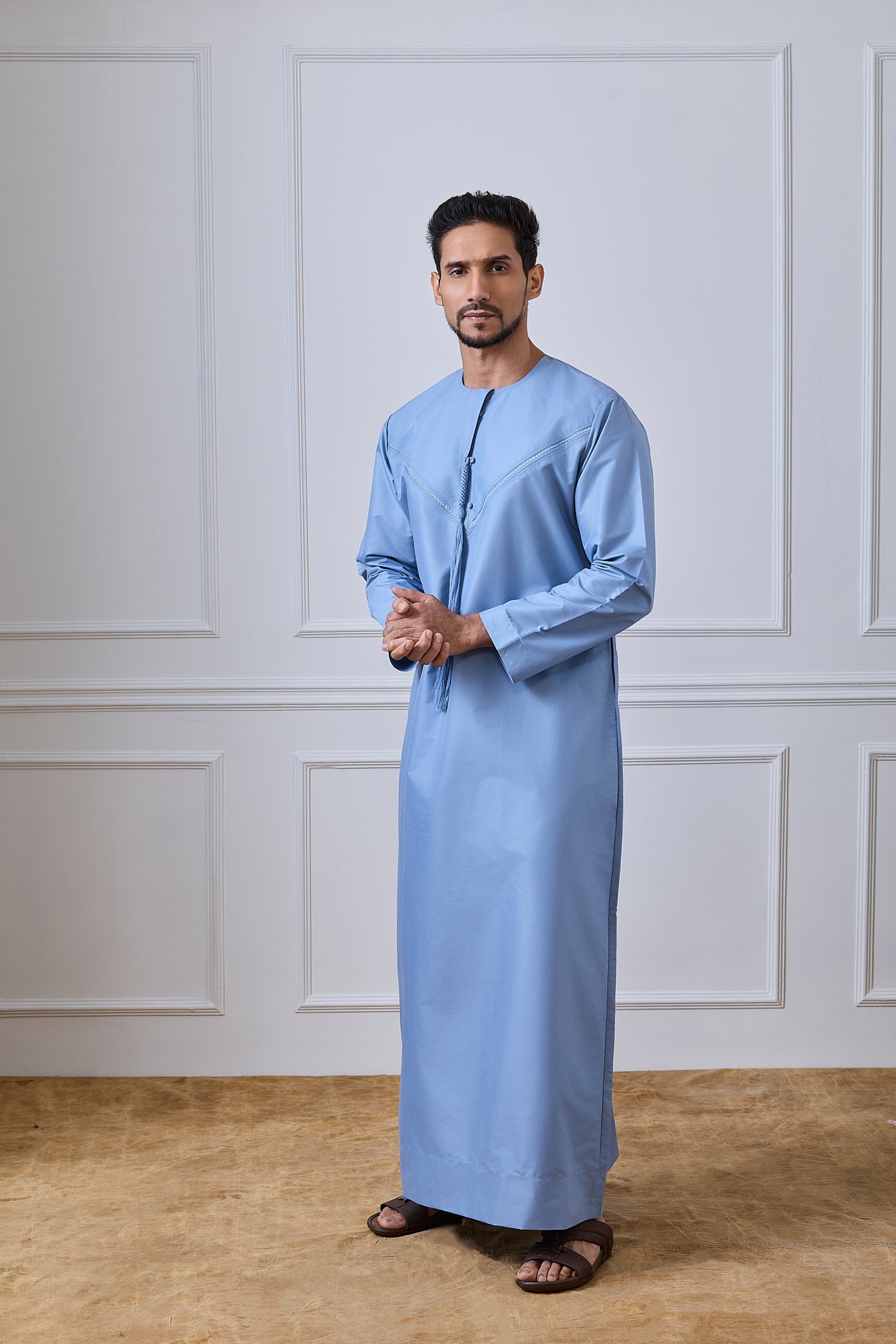 Light Blue Pleated Emirati Thobe | AN 2301