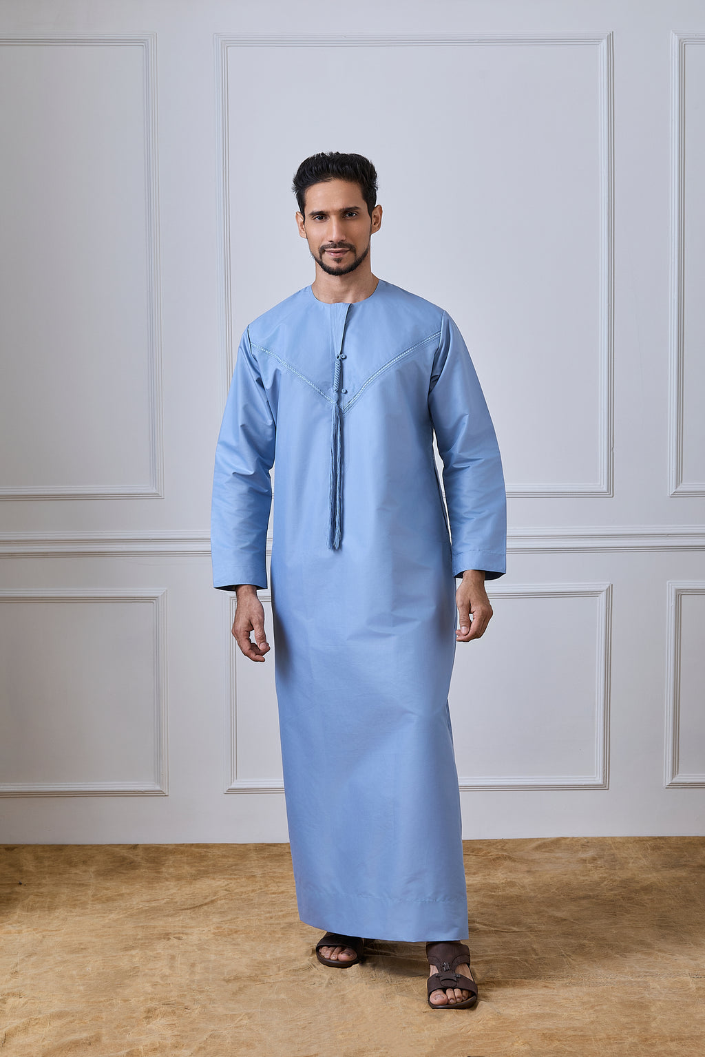 Light Blue Pleated Emirati Thobe | AN 2301