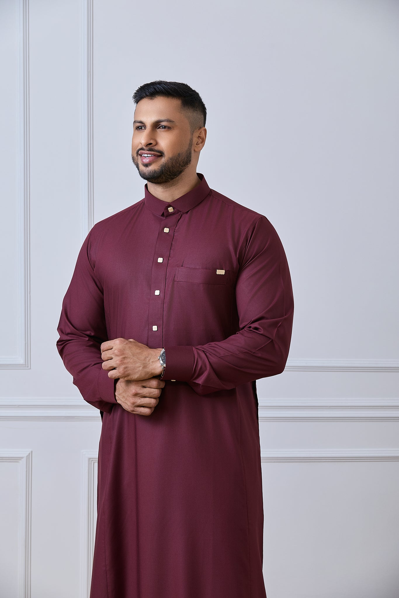 Maroon Tuxedo Collar Thobe for Men | AN 1488