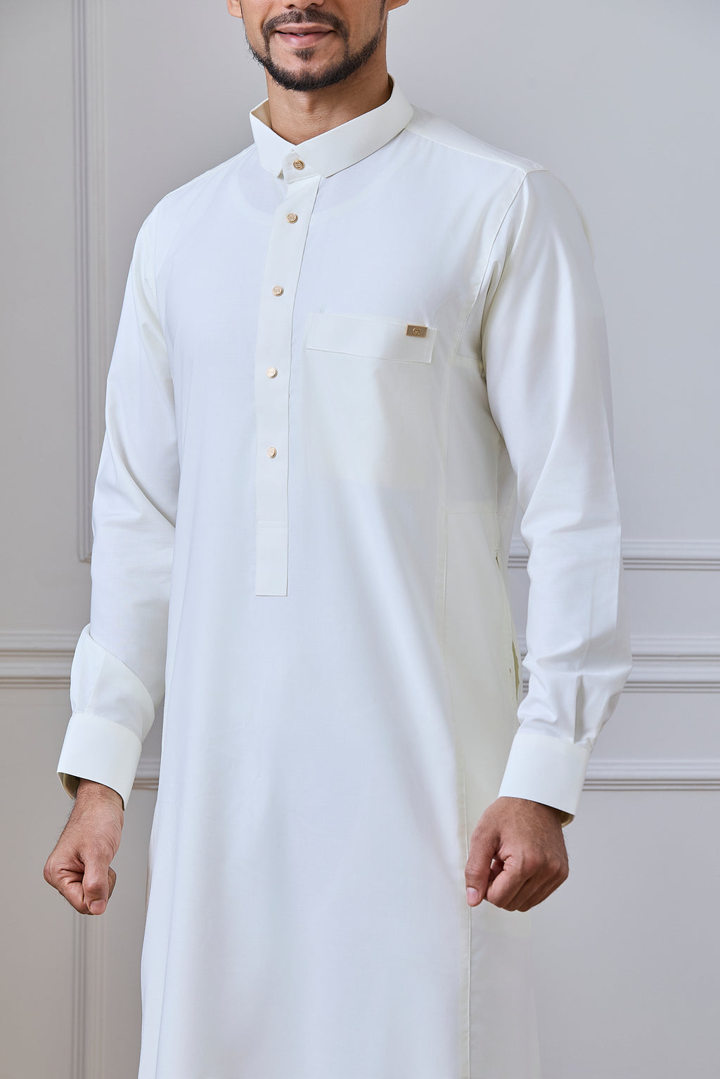 Cream Tuxedo Thobe | AN 1537