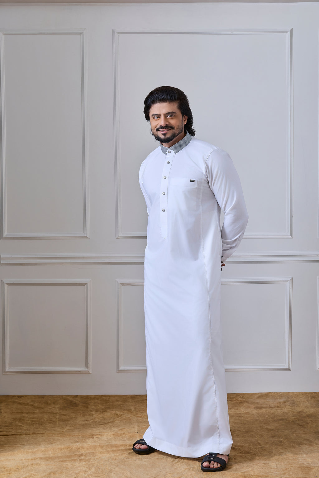White Thobe | AN 2463