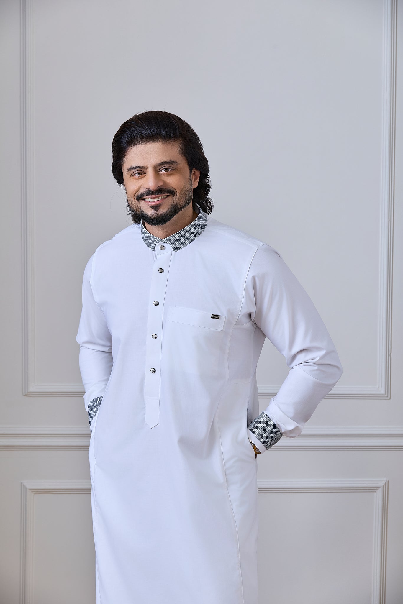 White Thobe | AN 2463