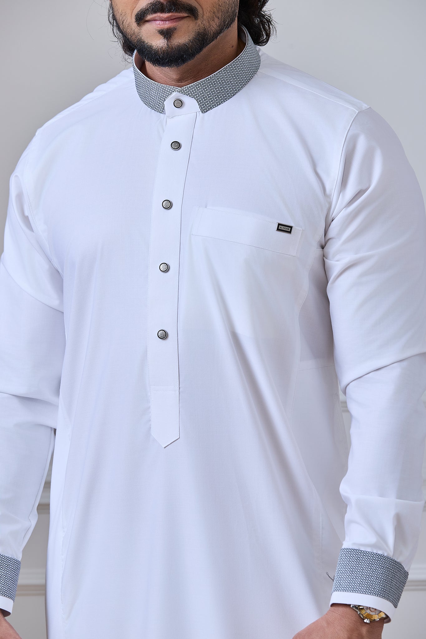 White Thobe | AN 2463