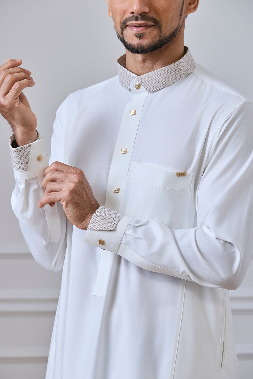 Cream Collar Thobe | AN 2318