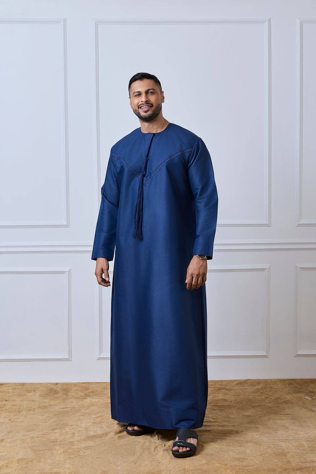 Blue Pleated Emirati Thobe | AN 2303