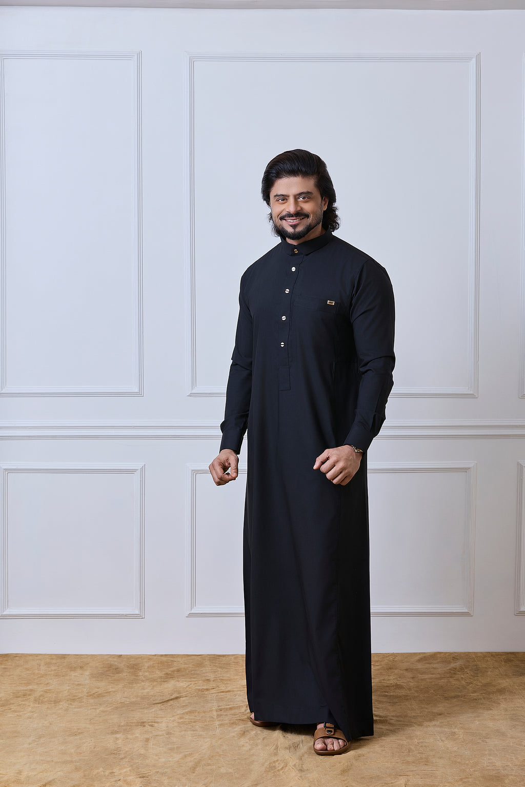 Black Soft Material Arabic Jubba | AN 1538
