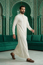 Platinum Light Cream Thobe SC13