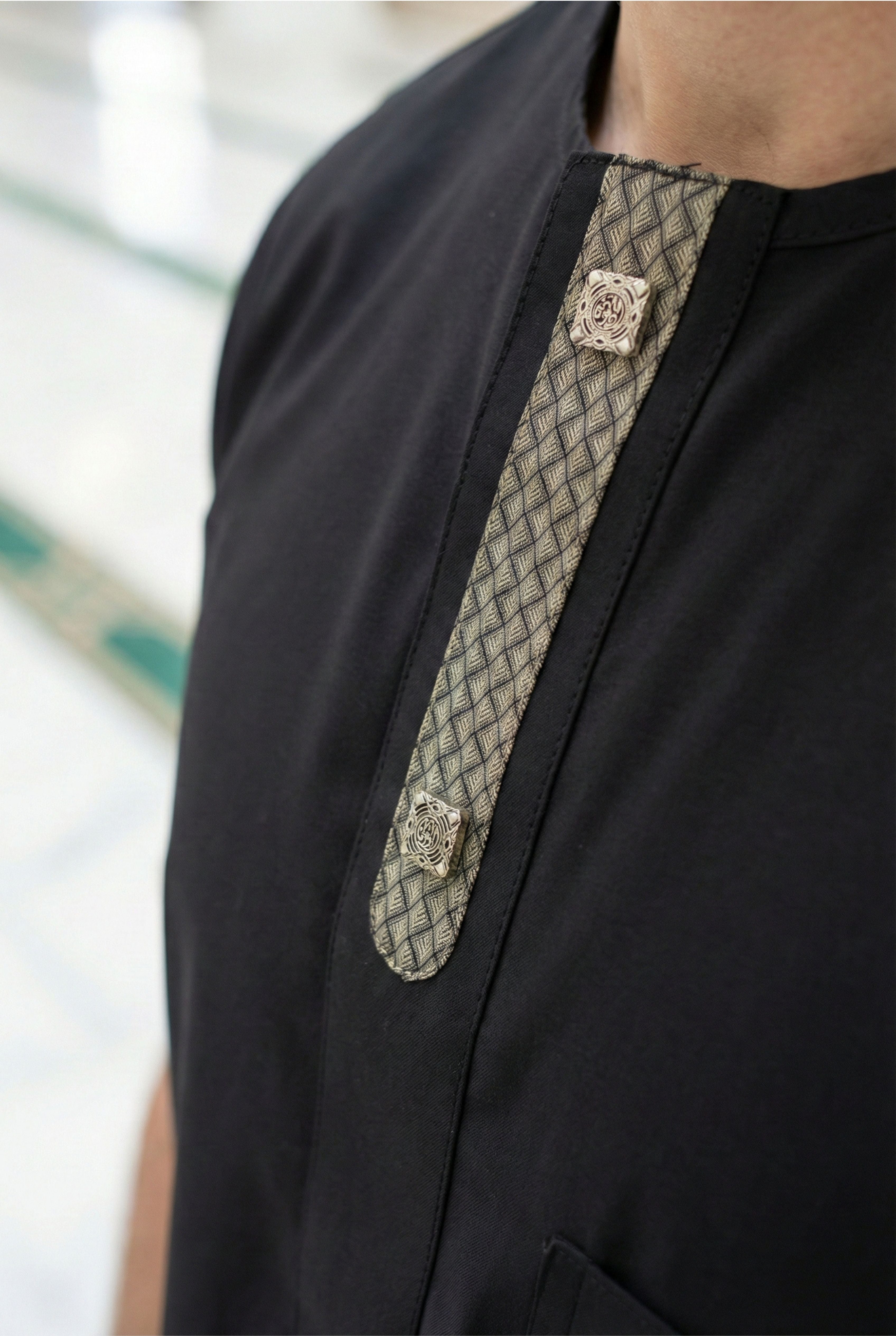 Half Sleeves Black Thobe NC04