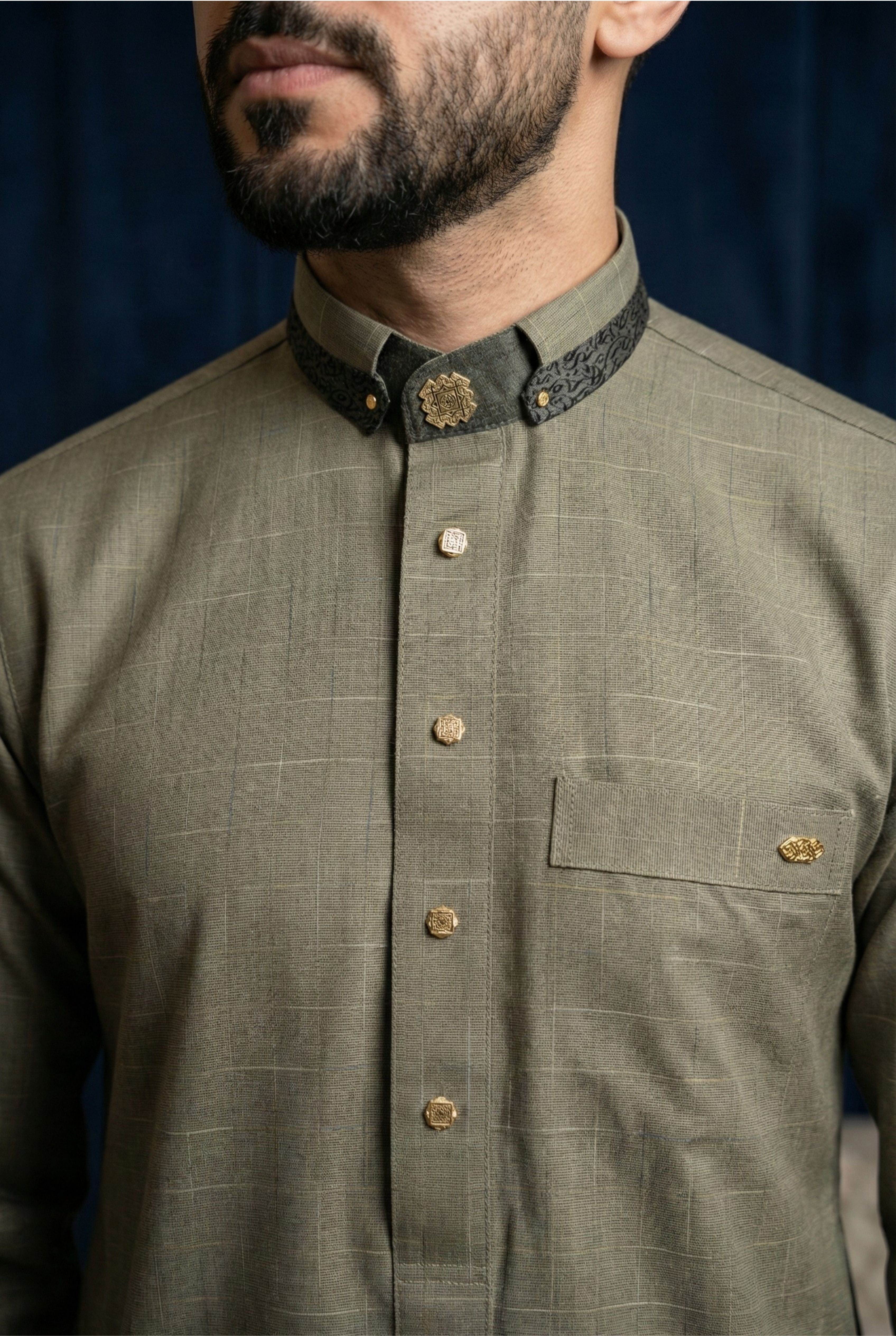 Platinum Light Green Calligraphic Jacquard Thobe | AN 3849 – Al Noor