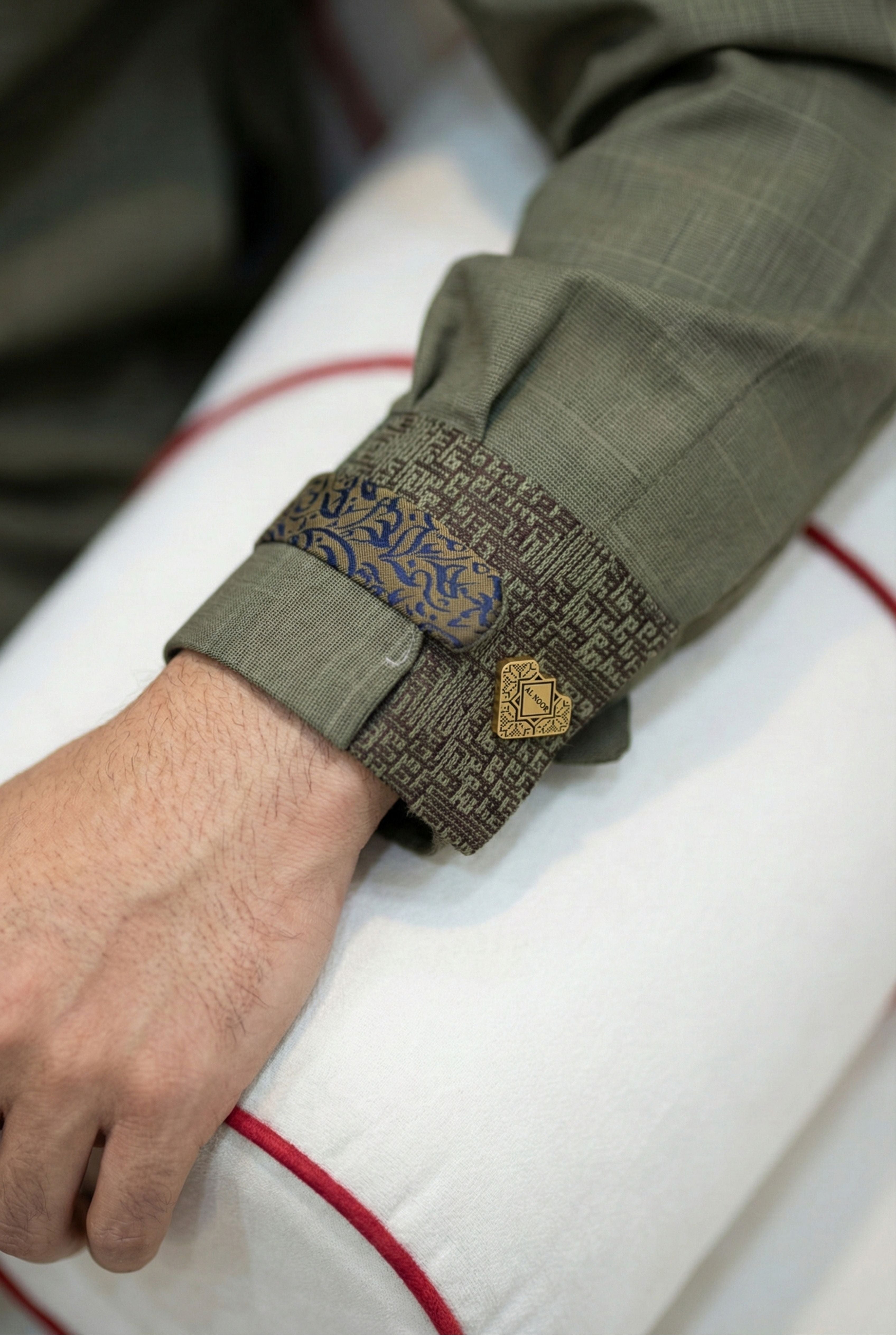 Platinum Khaki Brown Thobe SC11